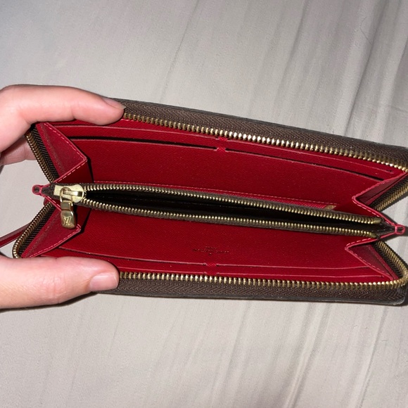 Authentic Louis Vuitton Wallet - Picture 3 of 3